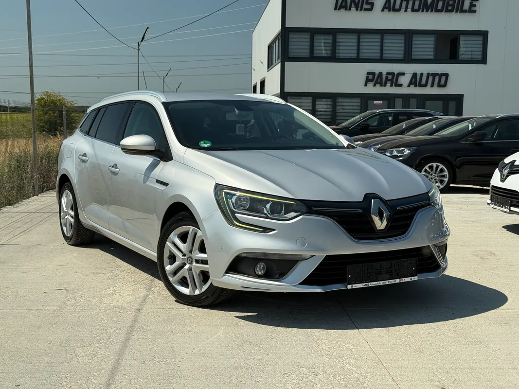 Renault Megane 1.5dCi Automat 2016 second hand de vânzare – parc auto Pitești, Ianis Automobile