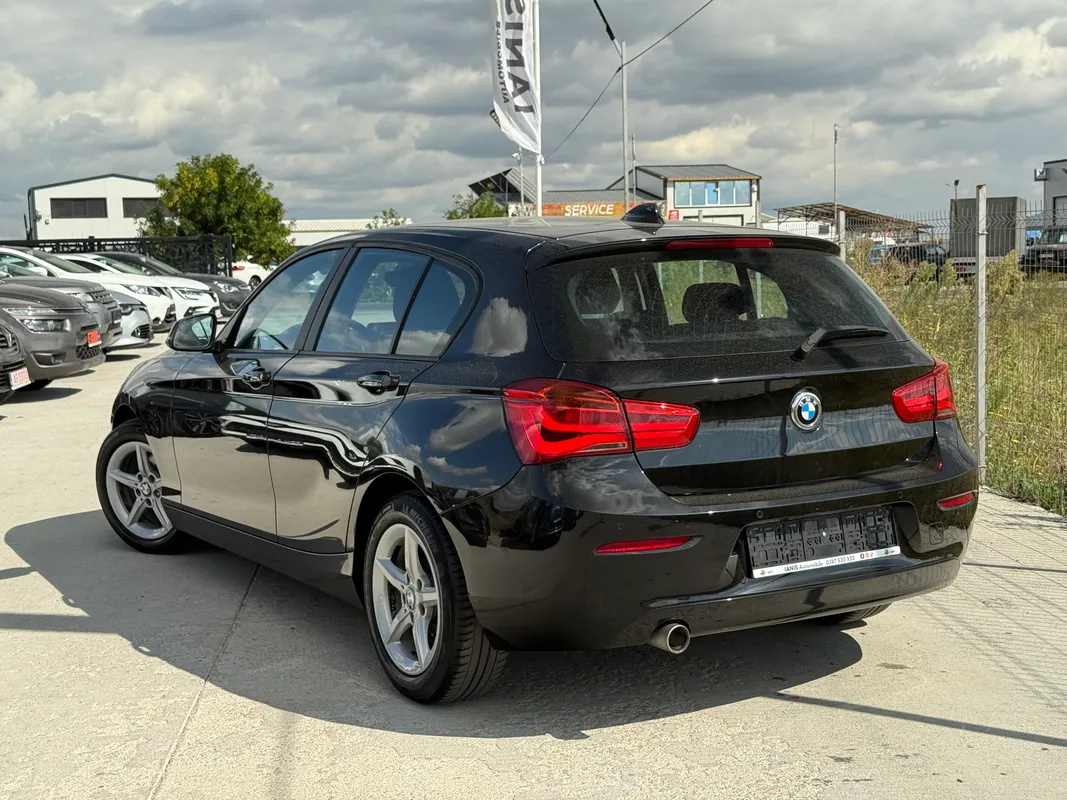 BMW Seria 1 - fotografie 3