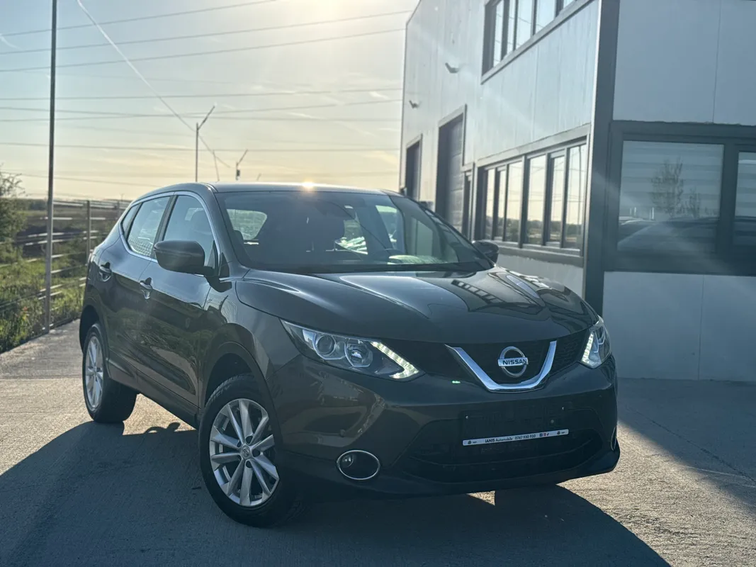 Nissan Qashqai 1.5 Automat 2015 second hand de vânzare în parc auto Pitești - Ianis Automobile