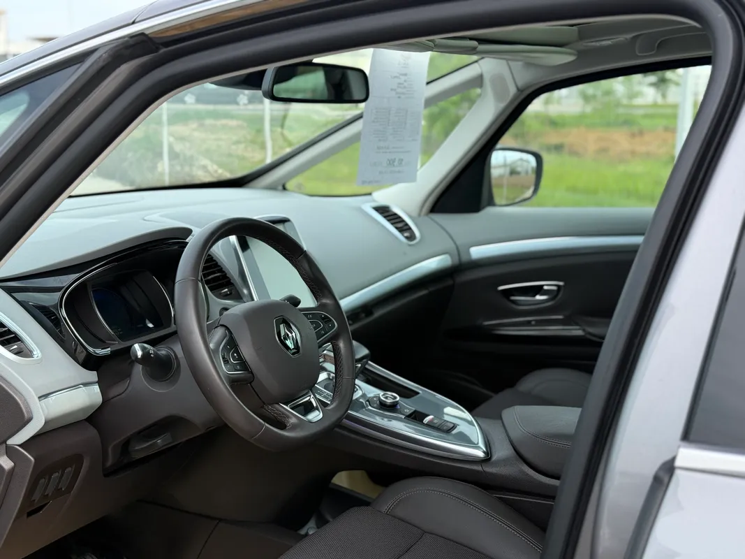 Renault Espace - fotografie 2