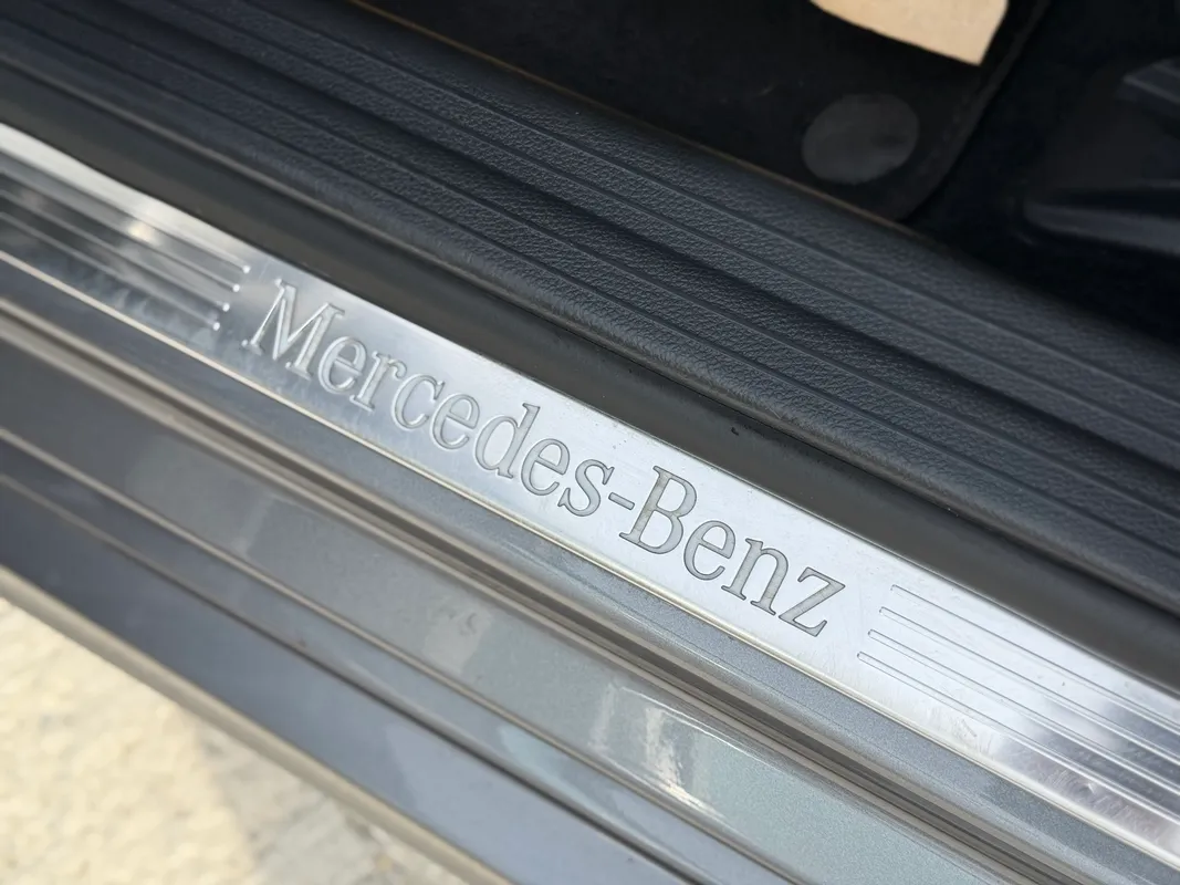 Mercedes-Benz A180 - fotografie 8