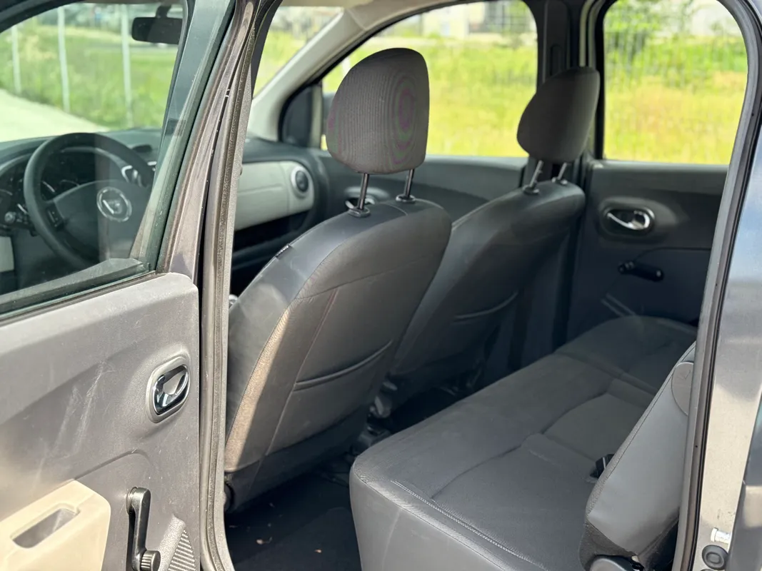 Dacia Lodgy 1.5 dci 7 locuri - fotografie 4